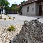 Apartament Szilvaliget Vendeghaz *