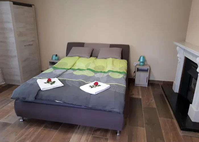 Szilvaliget Vendeghaz 아파트 Tolcsva